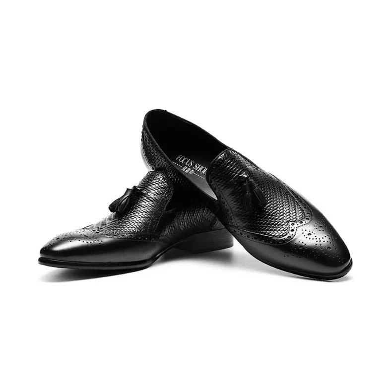 AlliLux Carved Pointed Toe Slip On Loafers