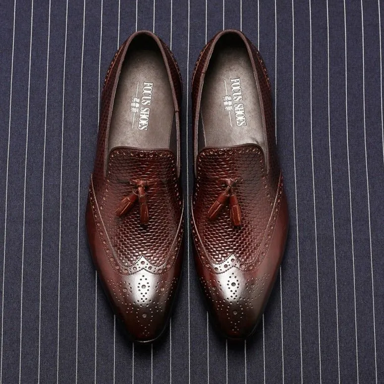AlliLux Carved Pointed Toe Slip On Loafers