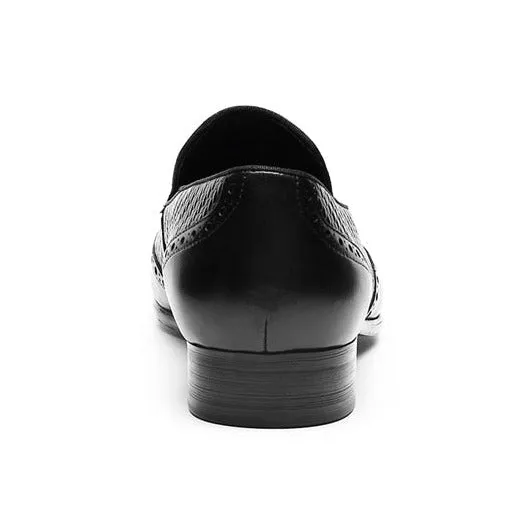 AlliLux Carved Pointed Toe Slip On Loafers